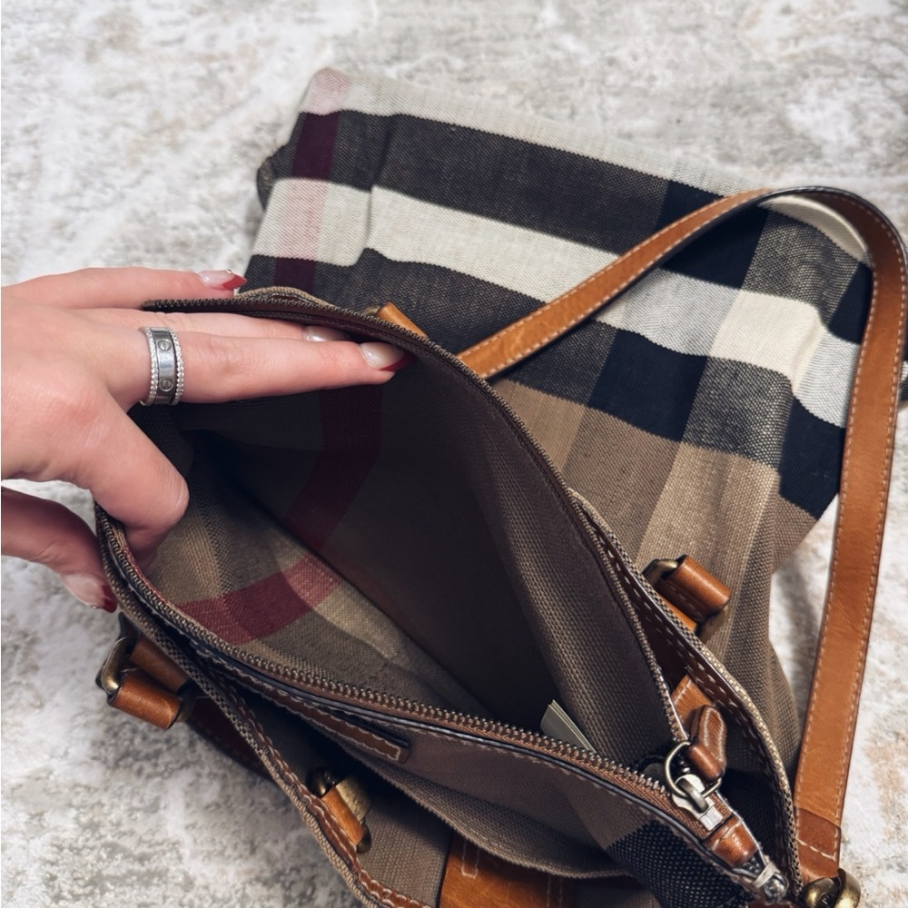 Burberry Classic Tottenham Plaid Canvas Nova Check Leather Handbag - Picture 8 of 10